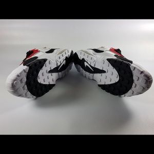 Men’s Nike Air Max Speed Turf size 11